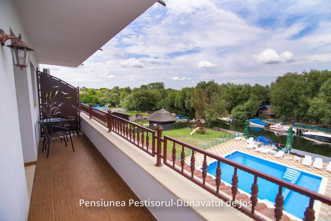 Pensiunea Pestisorul Dunavăţu de Jos Exteriör bild